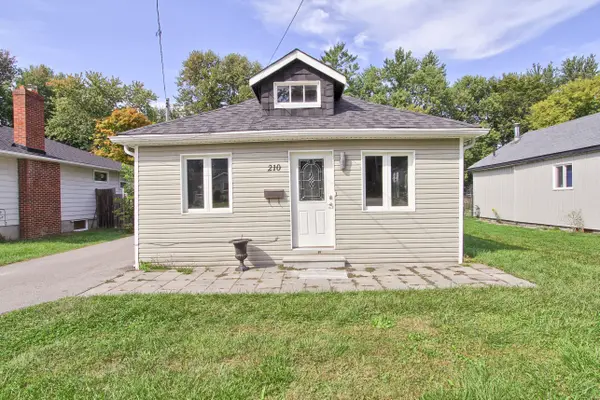 210 Bayview AVE, Georgina, ON L4P 2T2