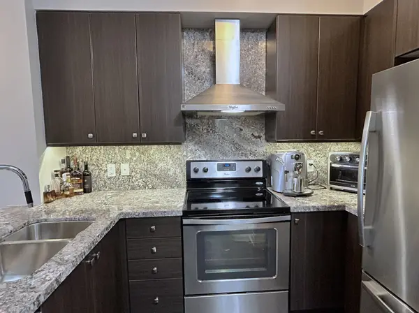 8302 Islington AVE #513, Vaughan, ON L4L 0E6