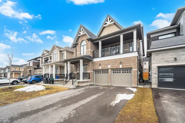 33 Bannister RD, Barrie, ON L9J 0L5