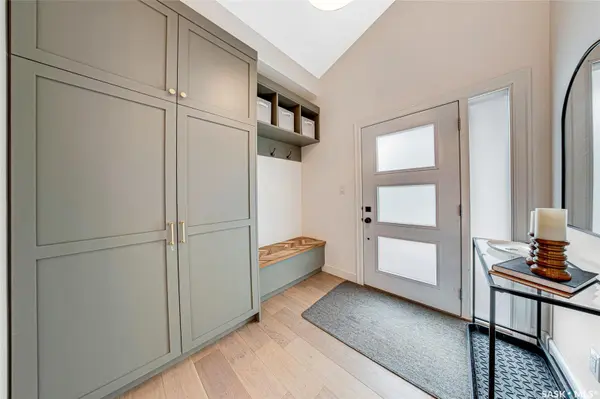 1138 P AVENUE S, Saskatoon, SK S7M 2X7