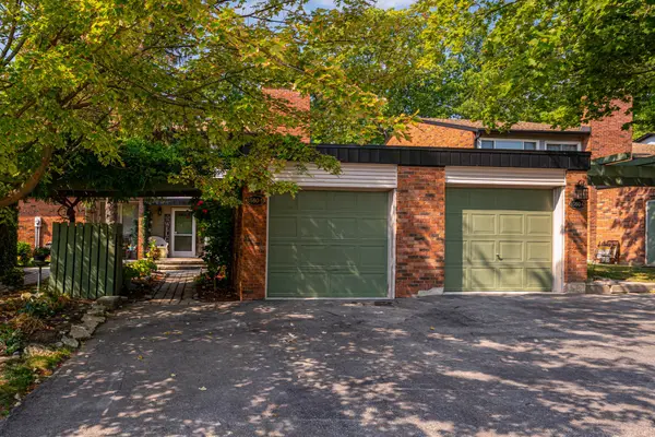 1560 Kerns RD #5, Burlington, ON L7P 3A7