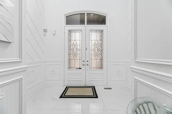 72 Midsummer DR, Brampton, ON L6P 3E4