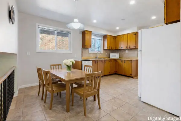 75 Lakecrest TRL, Brampton, ON L6Z 1S4