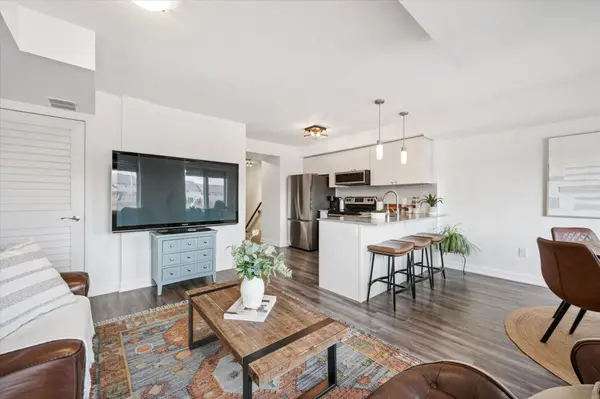 350 Fisher Mills RD #17, Cambridge, ON N3C 0G8