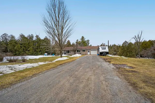 2086 Mccrackens Landing RD, Douro-dummer, ON K0L 2H0
