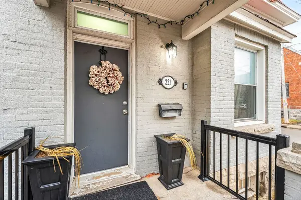 231 Bell ST N, West Centre Town, ON K1R 7E1
