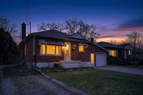 69 West 4th ST, Hamilton, ON L9C 3M6