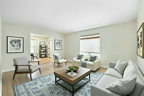 6 Robina AVE, Bells Corners And South To Fallowfield, ON K2H 9R3