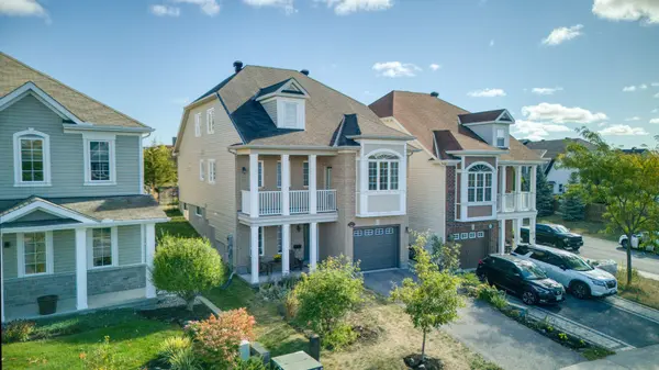 249 Huntsville DR, Kanata, ON K2T 0C5