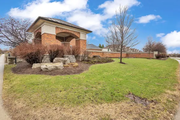 26 Roehampton CRES, Guelph, ON N1L 1M8