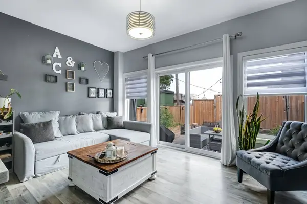 688 Dunn AVE, Hamilton, ON L8H 6M6