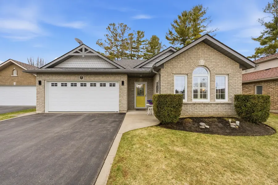 2 Birch CT, Brighton, ON K0K 1H0