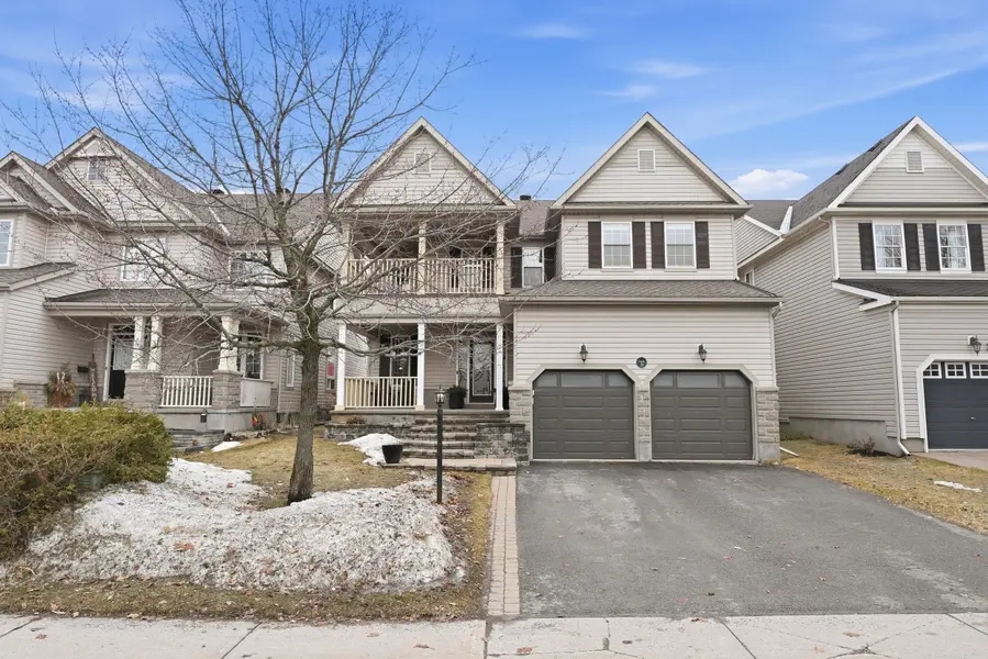 31 Leatherwood CRES, Barrhaven, ON K2J 4X9