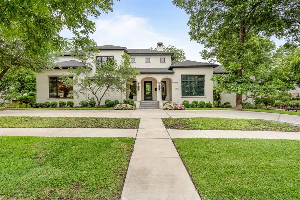 2413 Lofton Terrace, Fort Worth, TX 76109