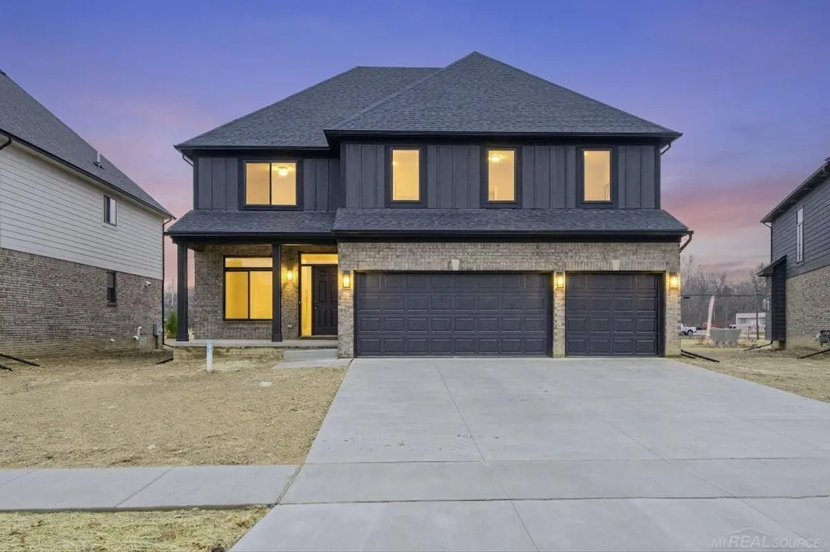 14635 Glenshire DR, Sterling Heights, MI 48312