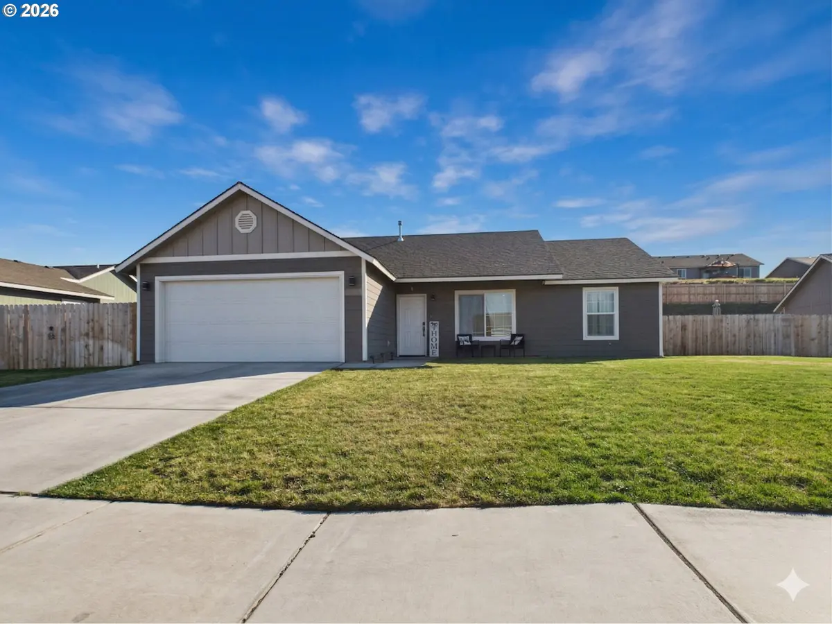 1530 MCKINLEY ST, Umatilla, OR 97882