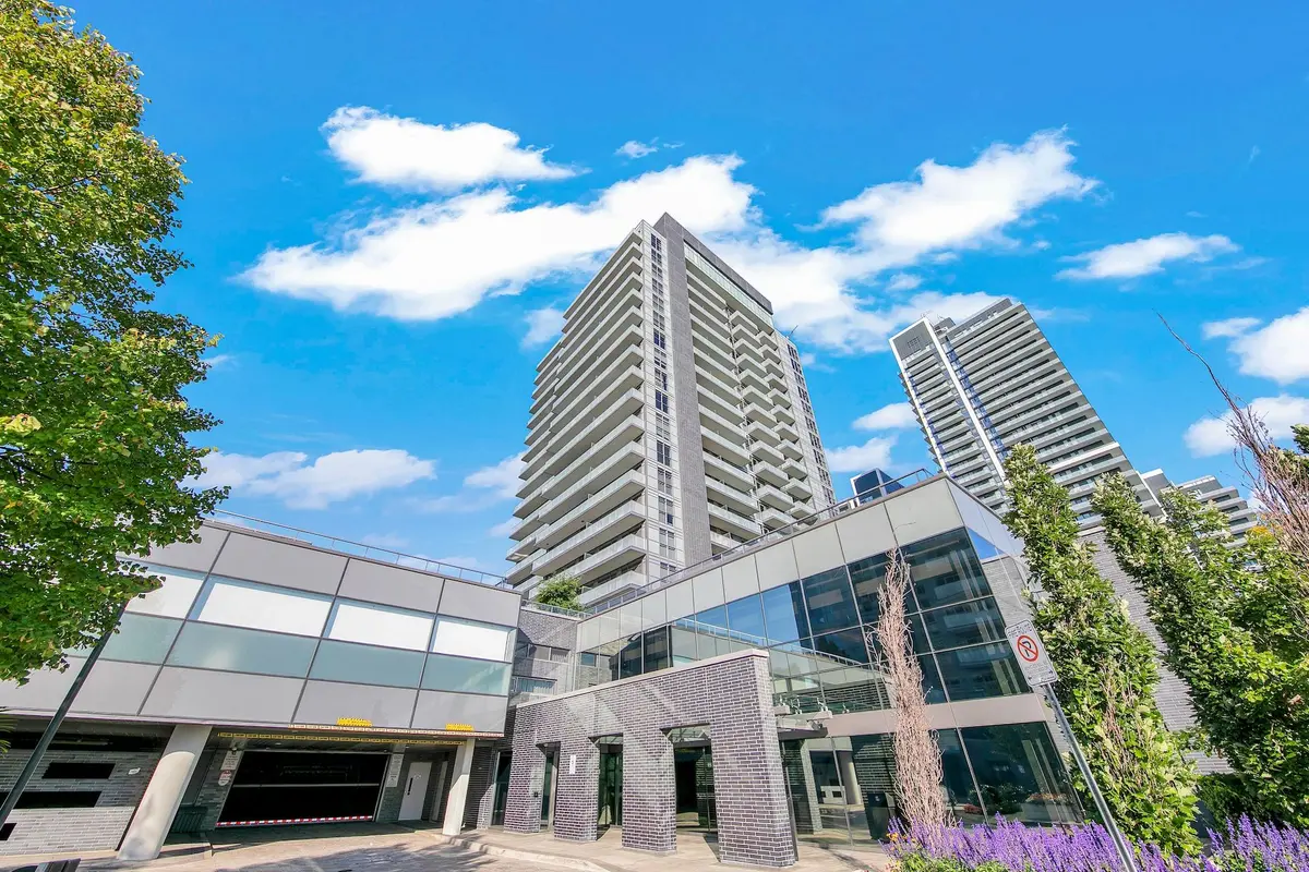 65 Oneida CRES #903, Richmond Hill, ON L4B 0G9