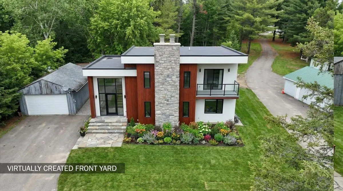 8240 Main ST, Adjala-tosorontio, ON L0M 1M0