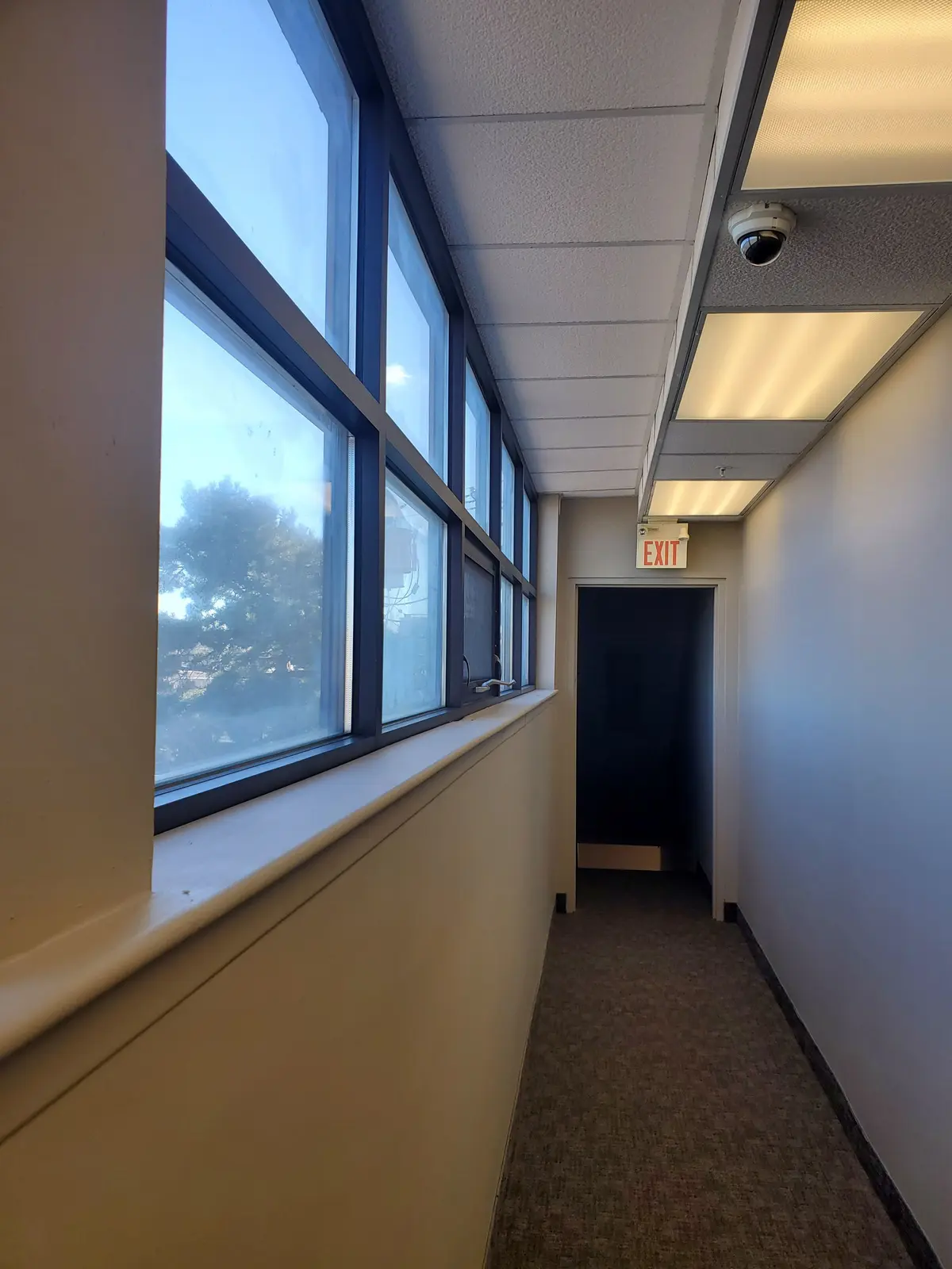 54 Samor RD #3, Toronto W04, ON M6A 1J6