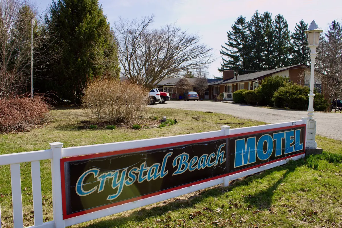 122 Ridgeway RD, Fort Erie, ON L0S 1B0