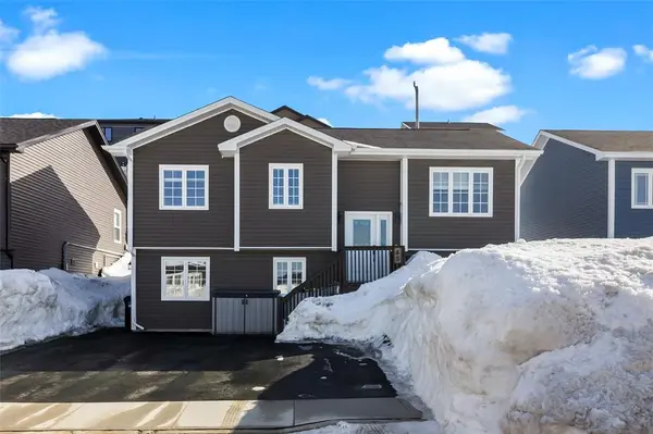 65 Maurice Putt Crescent, St. John’s, NL A1B 0G6