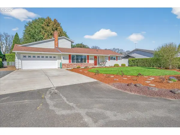 51913 SE WOODMERE CT, Scappoose, OR 97056