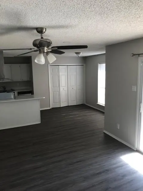 437 Meadow Street, Saginaw, TX 76179