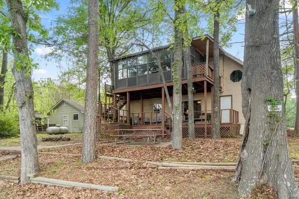 405 Triple S Drive, Mount Vernon, TX 75457