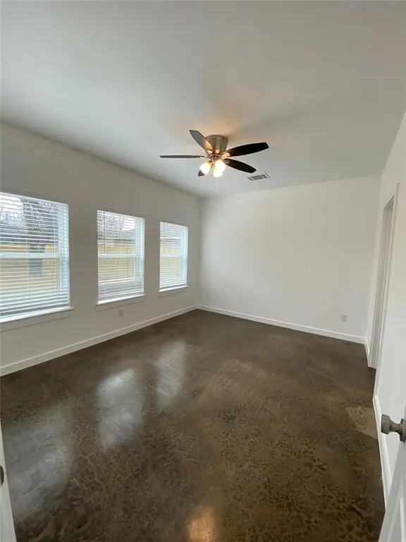 104 E Forest Avenue, Sherman, TX 75090