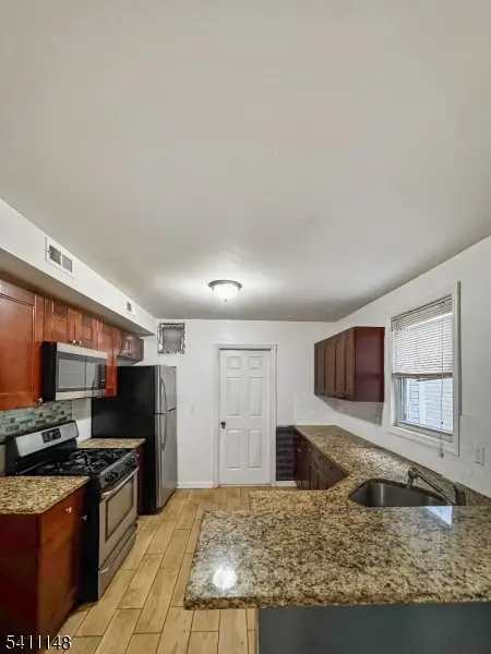 81 Summer Ave #2, Newark City, NJ 07104