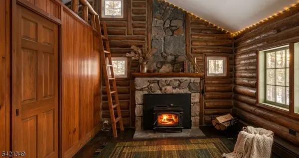 138 Bearfort Rd, West Milford Twp., NJ 07480