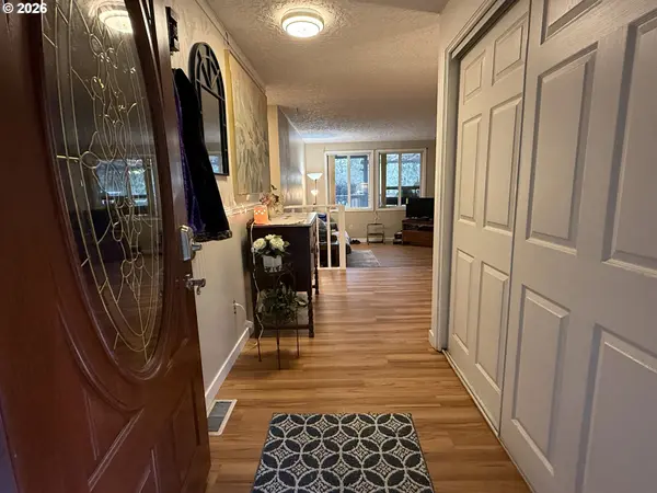 15704 NE 117TH CT, Brush Prairie, WA 98606