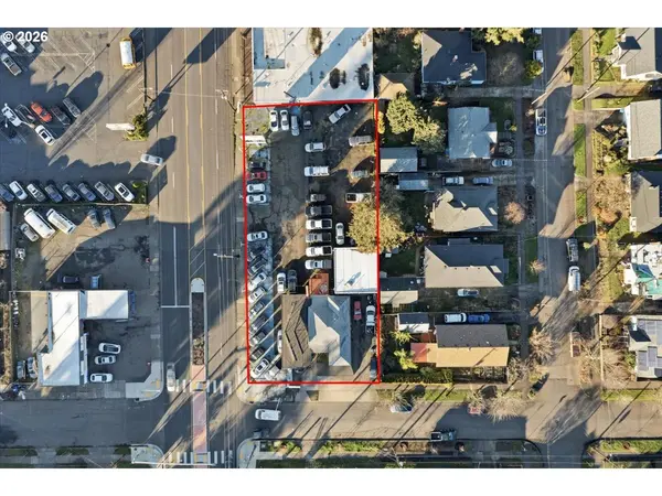 150 SE 82ND AVE, Portland, OR 97216