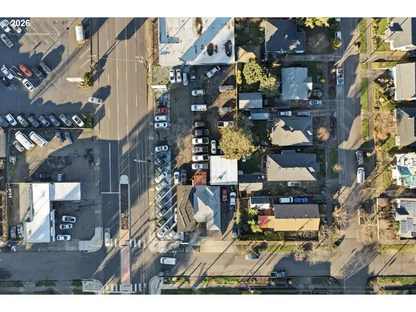 150 SE 82ND AVE, Portland, OR 97216