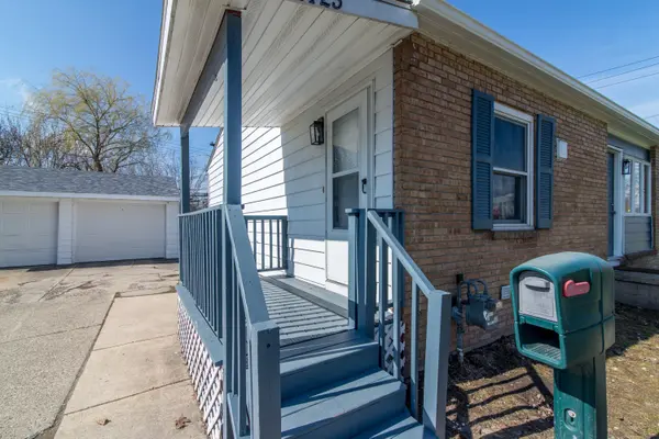 2425 Miller AVE, Ann Arbor, MI 48103