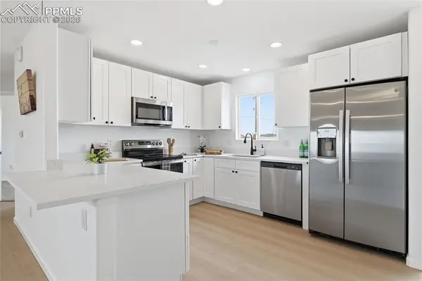 578 N Mancos DR, Pueblo West, CO 81007