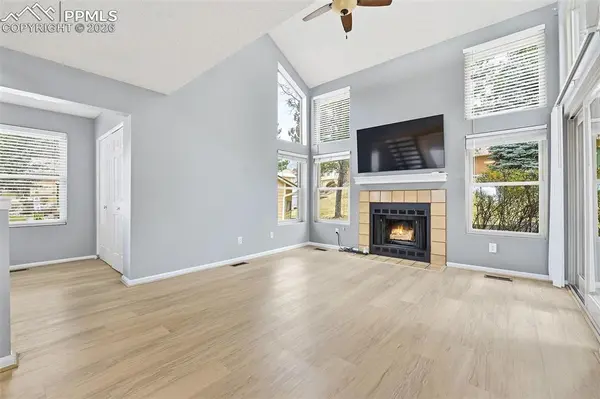 365 Autumn Ridge CIR #A, Colorado Springs, CO 80906