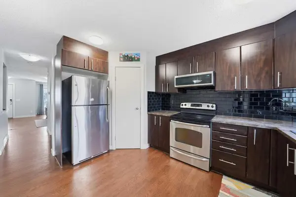 2445 Kingsland RD SE #1103, Airdrie, AB T4A0B6