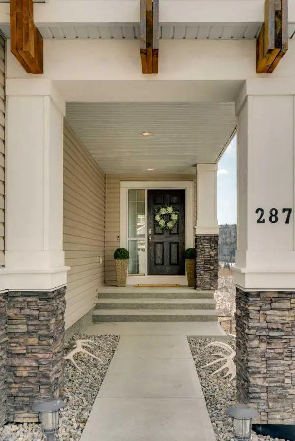 287 Sunset VW, Cochrane, AB T4C 0N6