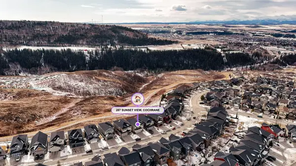 287 Sunset VW, Cochrane, AB T4C 0N6