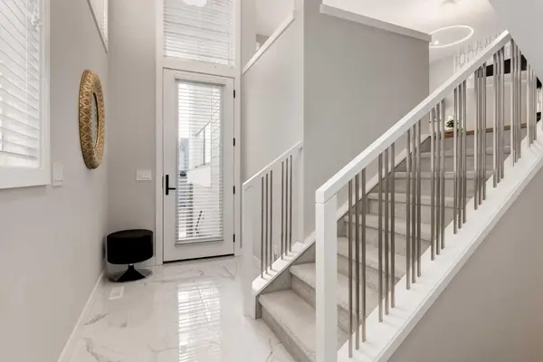 40 Timberline WAY SW, Calgary, AB T3H0W3