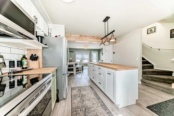 140 Sagewood BLVD SW #507, Airdrie, AB T4B 3H5