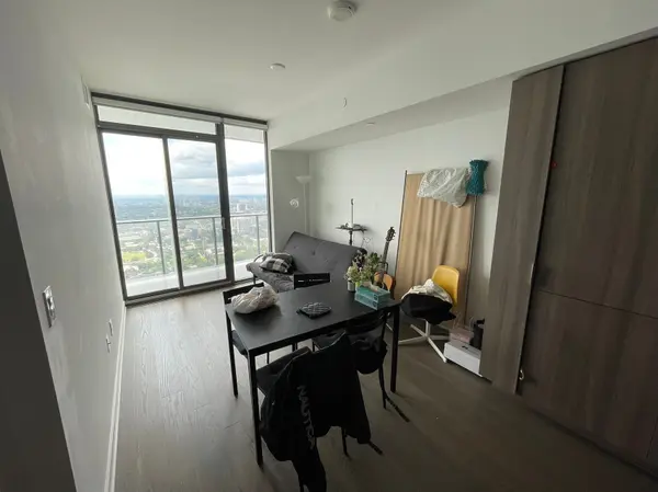 11 Wellesley ST W #5306, Toronto C01, ON M4Y 0G4