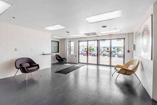 999 Boundary RD, Oshawa, ON L1N 7G4