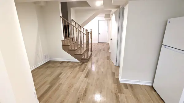 1198 Rexton DR #BSMT, Oshawa, ON L1L 0T4