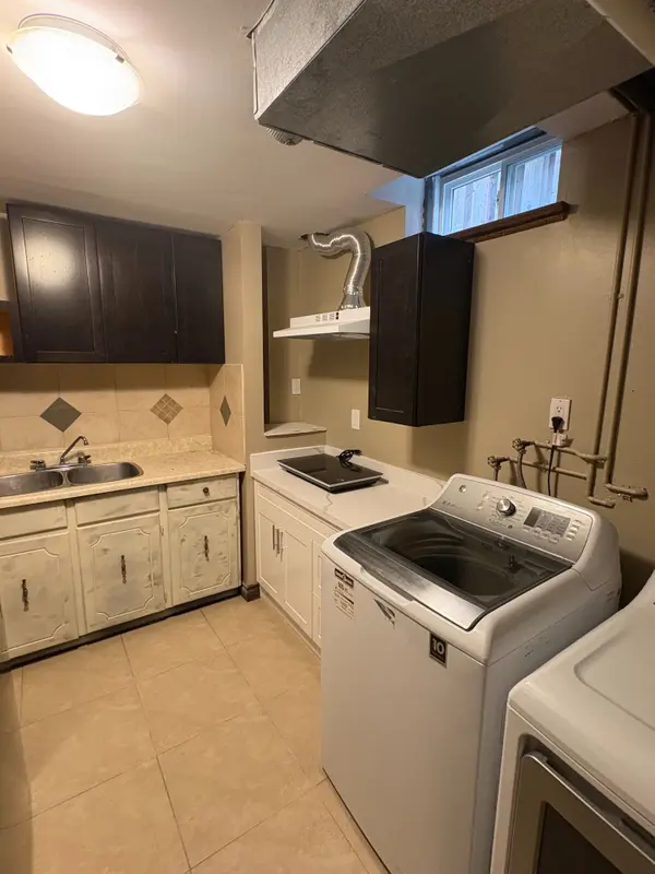 Address not disclosed, Richmond Hill, ON L4C 0E9