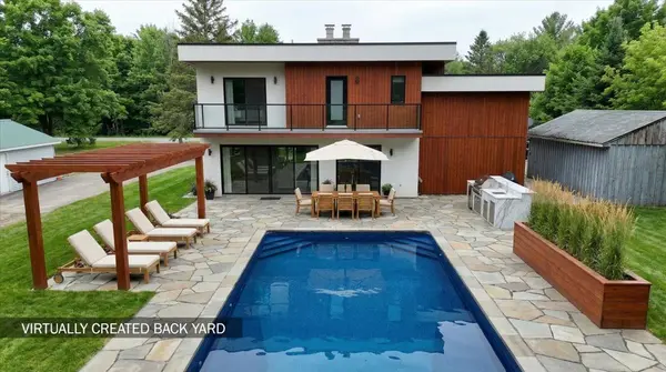 8240 Main ST, Adjala-tosorontio, ON L0M 1M0