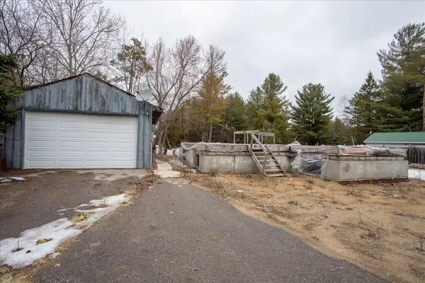 8240 Main ST, Adjala-tosorontio, ON L0M 1M0