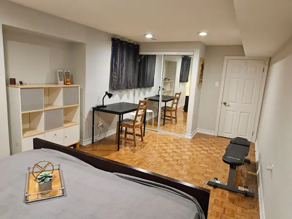 23 Glendale RD #Basement unit, Markham, ON L3T 6Y3