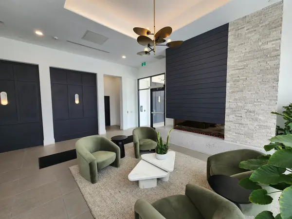 31 Huron ST #617, Collingwood, ON L9Y 5T7